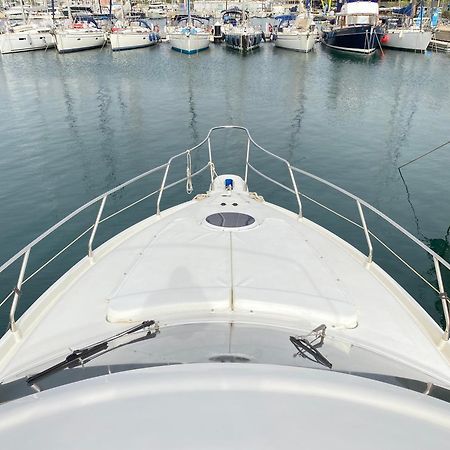 The Valencia Yacht Experience Hotel Exterior photo